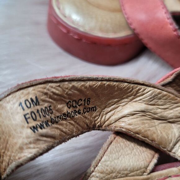 Born Elastic Strap Leather Sling Back Sandals Red Size 10 - Picture 7 of 9